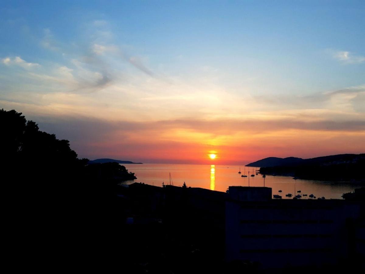 Hostel Kapa Hvar Town Eksteriør bilde